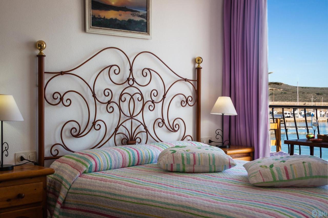 Apartamentos Gabriel Sans Fornells  Exteriér fotografie
